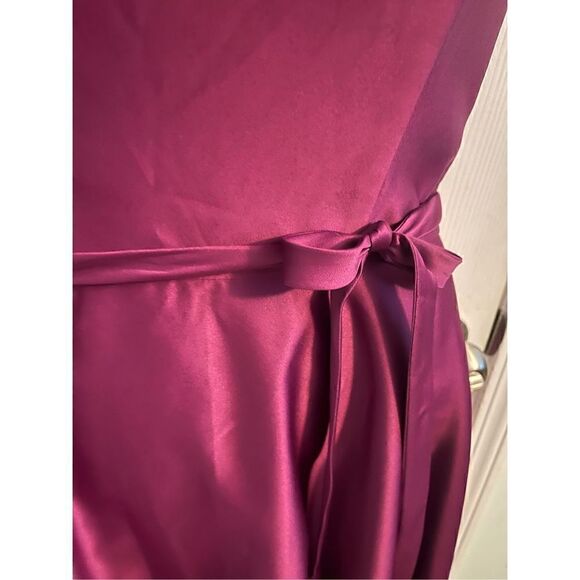 Morilee Madeline Gardner NY Burgundy Formal Dress. Open back.  Size 16 - Picture 10 of 11